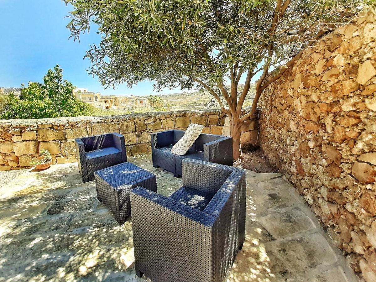 Blossom Farmhouses Għasri Eksteriør bilde