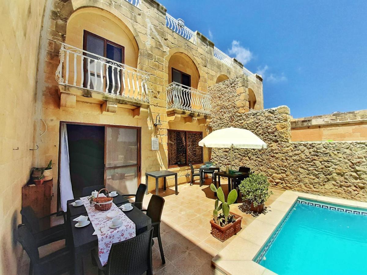 Blossom Farmhouses Għasri Eksteriør bilde