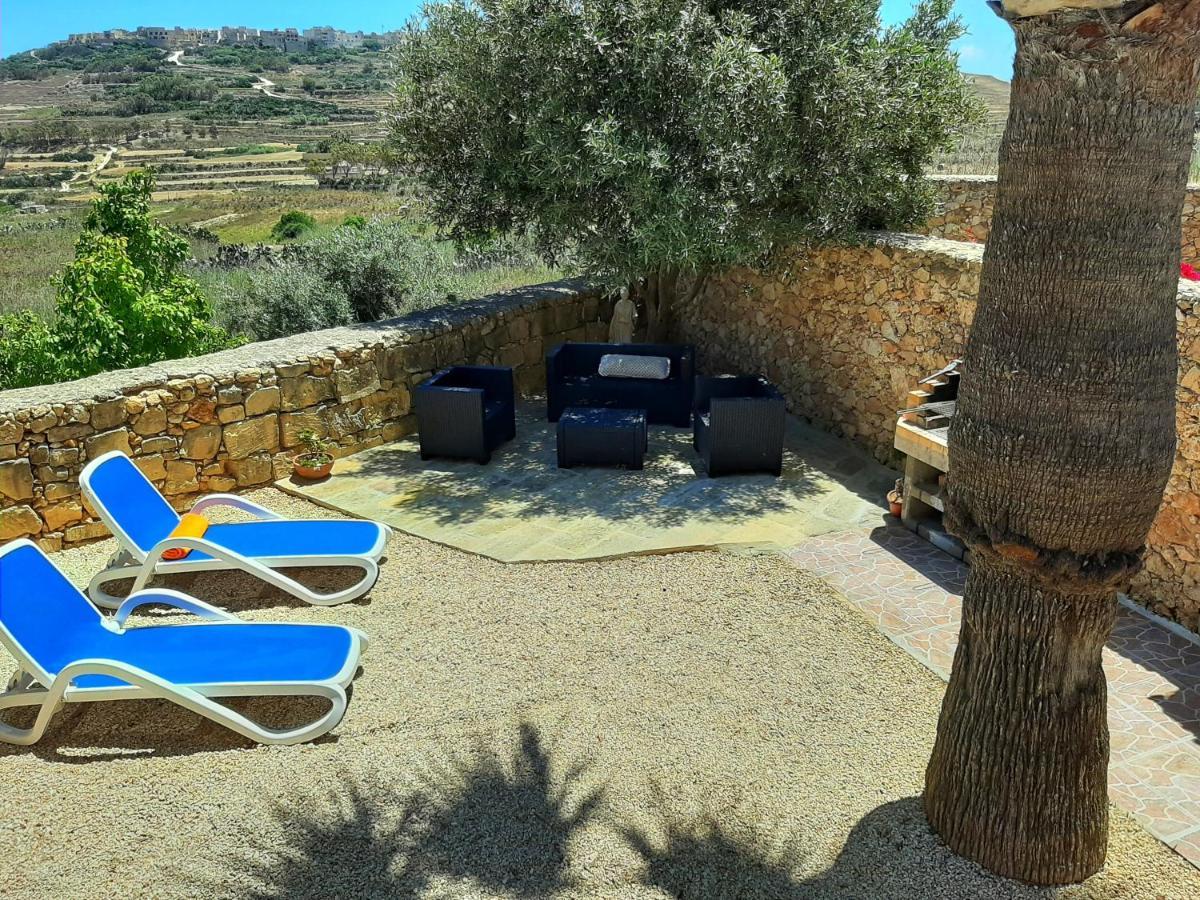 Blossom Farmhouses Għasri Eksteriør bilde