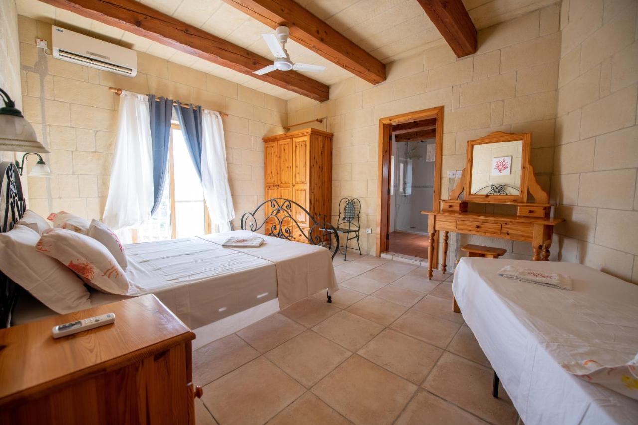 Blossom Farmhouses Għasri Eksteriør bilde